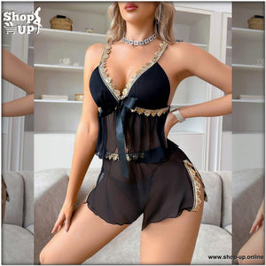 طقم لانجيري هوت شورت وتوب تل أسود شفاف مزين بتطريزات دانتيل ذهبية أنيقة