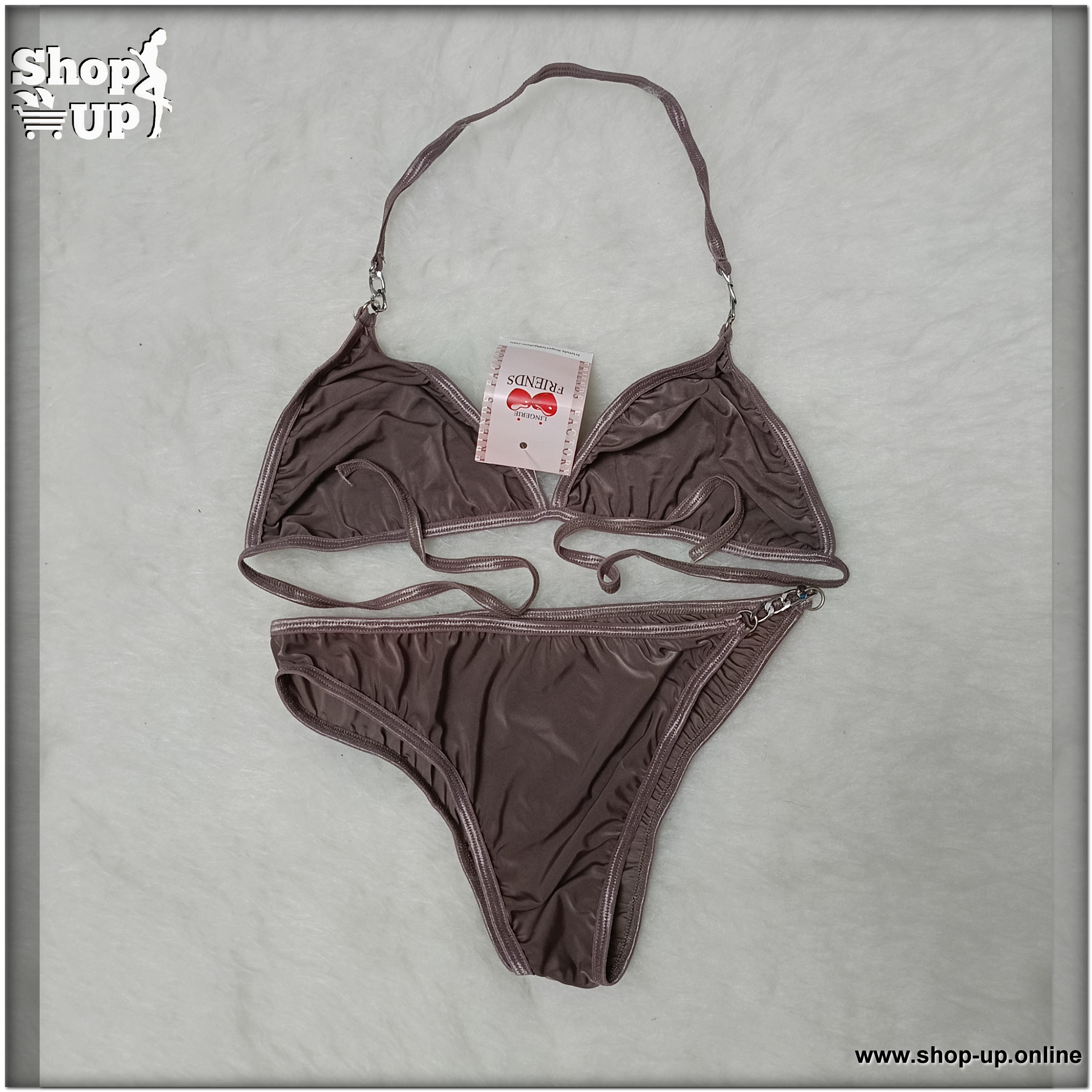 مايوه ليكرا